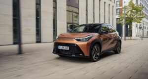 hybrydowa Toyota Aygo X