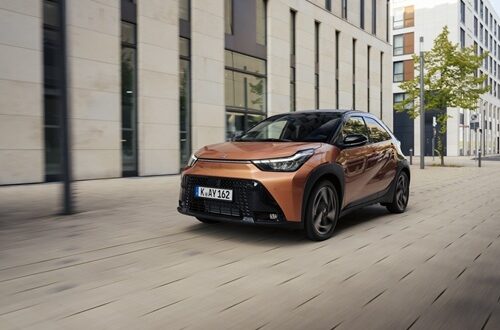 hybrydowa Toyota Aygo X