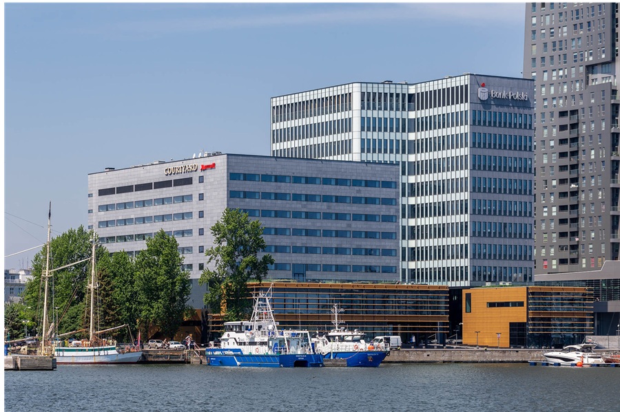 BIURA Z WIDOKIEM NA MORZE W WATERFRONT I