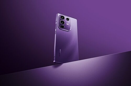 METALOWY INFINIX NOTE 50 PRO 4G Z SZYBKIM ŁADOWANIEM PRZEWODOWYM I BEZPRZEWODOWYM DOSTĘPNY W OFERCIE PLUSA