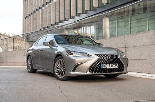 LEXUS ES SYNONIMEM NIEZAWODNOŚCI. REKORDOWY EGZEMPLARZ Z POLSKIEGO SALONU POKONAŁ JUŻ PONAD 750 TYS. KM