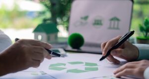 ZIELONY KURS BIZNESU: FIRMY PODWAJAJĄ WYSIŁKI NA RZECZ ZRÓWNOWAŻONEGO ROZWOJU [RAPORT]