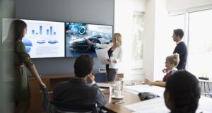 SERIA PANASONIC EQ3 ZAPEWNIA NIEZAWODNY OBRAZ 4K I ELASTYCZNOŚĆ INSTALACJI